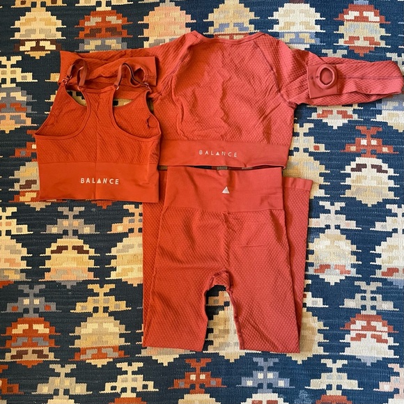 Balance Athletica 3 Piece Set Quartz 2.0 Amber - Picture 2 of 11